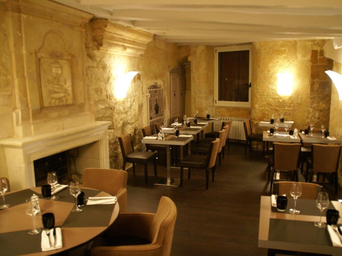 Hotel Du Cafe Des Arts Chinon Exterior photo